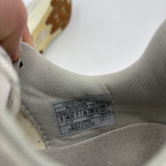 Brooks Hyperion 2 Shoes Womens Size 9 Tan Lightweight Sneakers Running Gym - Picture 7 of 8